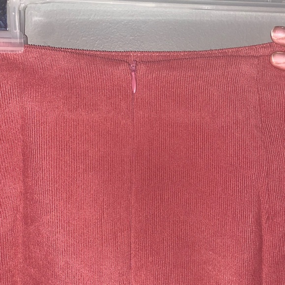 Pink skirt - Picture 5 of 6